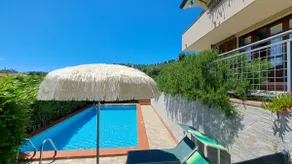 Villa Bellevue Corsanico-piscine privée et parking-facilement accessible-vue mer - Image 2