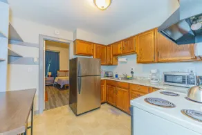 Modern & Homey 1BD/1BA Fl 1 Apt @ Downtown Albany - Image 3