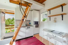 Cozy cottage with sauna at Tyresta close to Stockholm - Image 5