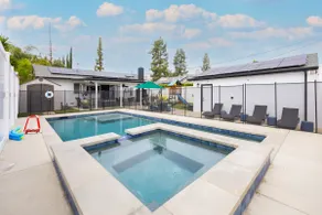 LA Home, Heat Pool+Spa +Kid Fun Zone, Near Malibu - Image 2
