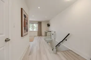 Bright 1-Bedroom Near Lake & Downtown Toronto - Image 4