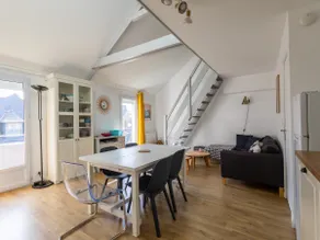 Bright duplex with balcony - Image 4