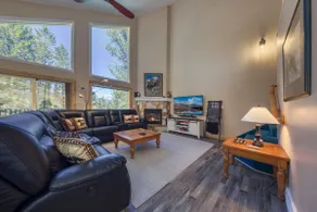 Marble Canyon 902P2 | 3BR + Loft Townhome - Image 2