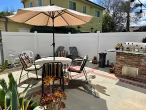 Cheerful Single Story 3-bedroom home w pool table - Image 4