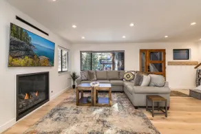 5BR lower TD home, fully renovated and hot tub - Image 3