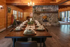 The Nest - Luxurious Cabin Retreat - Image 3