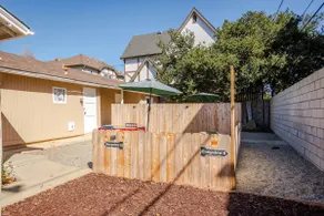 Solvang Bungalow A - Image 3