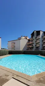 Central apartment, harbor view, pool - Image 2
