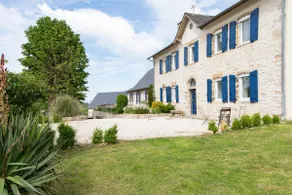 Chabrignac Gîte | Jacuzzi | Heated pool | Wifi - Image 3