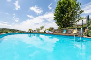 Chabrignac Gîte | Jacuzzi | Heated pool | Wifi - Image 5