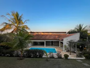 Farmhouse with pool, gourmet space and nature - Image 2