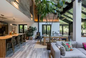 Luxury Woodland Spa House | Hot Tub - Image 2