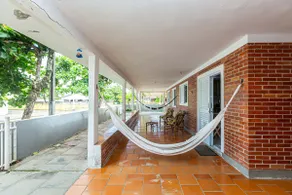 House 160 meters from the beach and 15 minutes from Ilha do Mel! - Image 3
