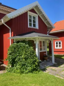 Spacious villa in the countryside near lake and forest - Image 2