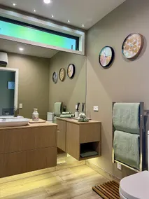 5-Star Boutique Retreat - Image 4