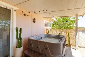 Vintage Bunny Den/Tiny House/Spa/Joshua Tree/Stars - Image 5