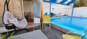 Perfect oasis retreat with gardens & outdoor pool. - Image 3
