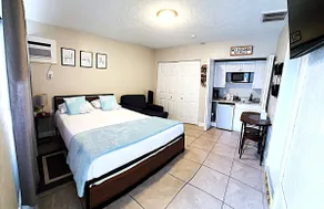 Beautiful University Pines Studio in Sarasota - Image 4