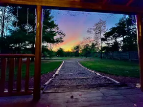 Shire Villa: New Hot Tub, String Lit Fire Pit, Axe Throwing & Bigfoot! - Image 4