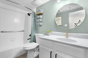 Central Scottsdale Suite w/Balcony & Pool Pass! - Image 3