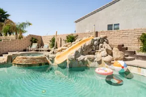 Mirage of the desert pool, spa N Bbq - Image 2