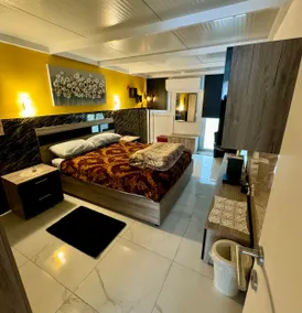 Cute Penthouse - Image 2
