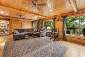 Lakefront • Hot Tub • Rec Room • Near WI Dells - Image 4
