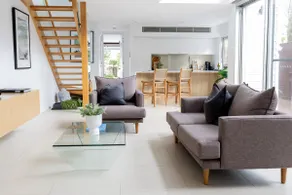 Walking distance to beach….Sunshine Beach Gem - Image 2