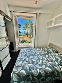 Apartment -seafront- - Image 4