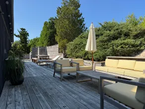Walk to Amagansett Beach From this Bright Home - Image 4