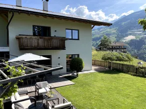Vacation villa with panoramic views - Image 3