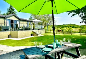 Arbennig Luxury Lodges - Image 2