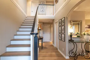 Beautiful Executive Home close to the Ocean - Image 4