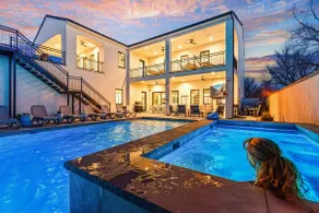 5 Suites, Private Pool,2 Spa, Sleeps 30,2 Fire Pit - Image 2