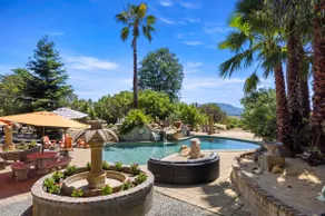 Unique Stay! Pool/ Hot Tub/ Game Room/ Bar/ Views - Image 3