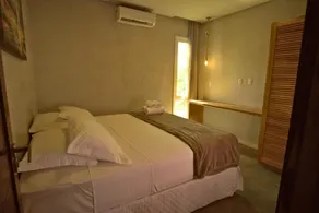 Villa 12 with 4 en-suites and a swimming pool - Image 3