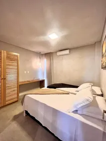 Villa 12 with 4 en-suites and a swimming pool - Image 4