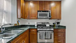 Cozy Pet Friendly w/Outdoor Dome close to Old Town - Image 5