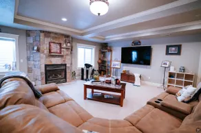 The Homestead | Spacious Retreat for 5–8 Guests - Image 2