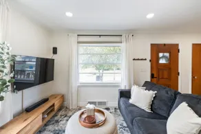 Momo's Place 3 Bed | 1 Bath | Near Downtown DSM - Image 4