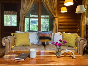 Cozy creekside cabin for perfect Colorado getaway! - Image 3
