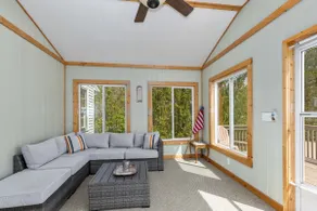 Close to SouthHaven/Trail Cozy home dog friendly - Image 2