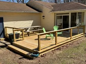 Cozy 2 bedroom home on wooded private lane - Image 5