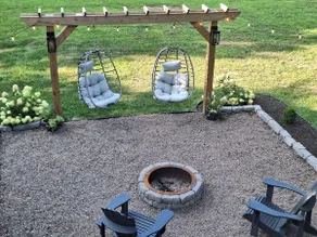 Peaceful Getaway, with hot tub & fire pit. - Image 4