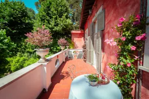 Luxury holiday villa rental 8km from Rome centre aircon/pool/bbq/garden/services - Image 5