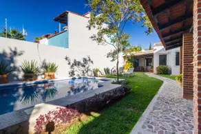 Villa with terrace and pool between Chapala and Ajijic - Image 2