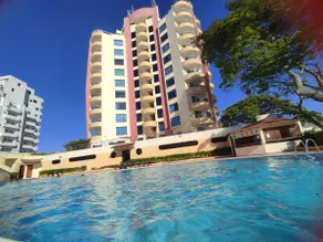 Oceanfront Tonsupa Suite with a pool - Image 4