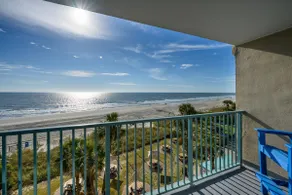 Romantic Oceanfront Getaway | Sparkling Clean - Image 3