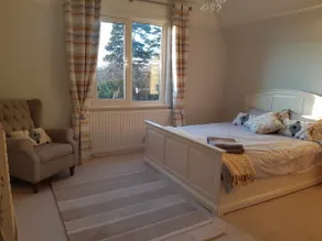 Lovely 3 bed condo - Image 4
