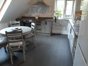 Lovely 3 bed condo - Image 5